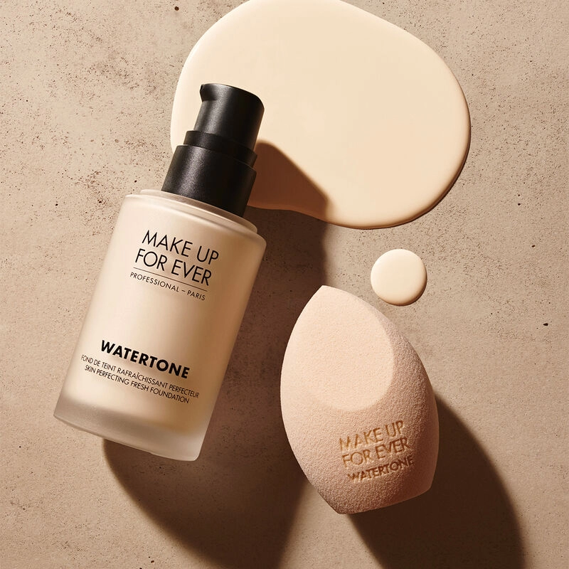 Buretel machiaj watertone foundation