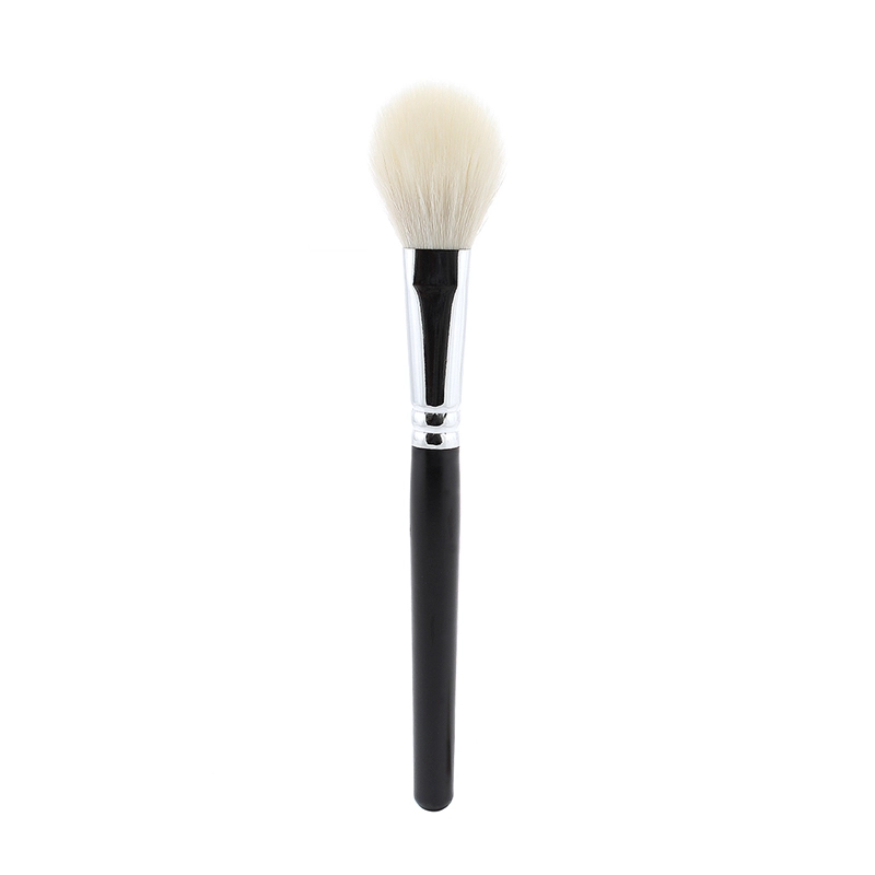 Pensula pentru aplicare iluminator din par natural de capra si nylon kc186
