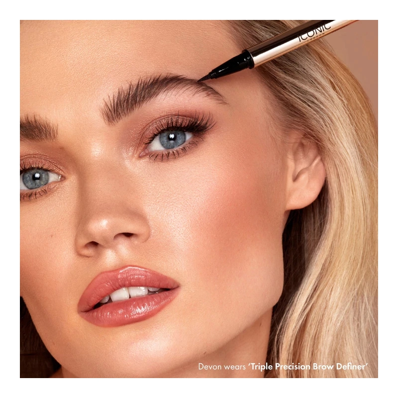 Triple precision brow definer 3 in 1