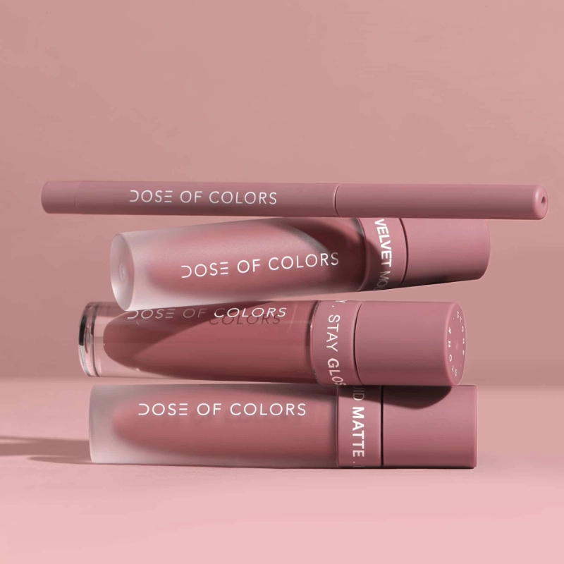 Set 2 rujuri mate, gloss si creion contur stone lip set limited edition