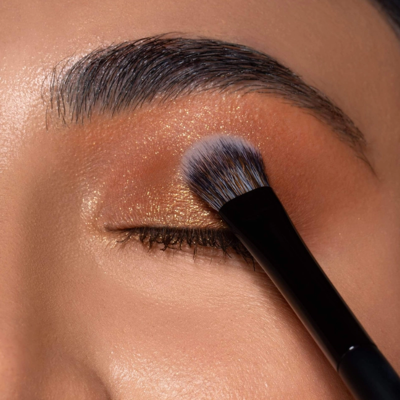 Pensula pentru aplicare fard shader brush