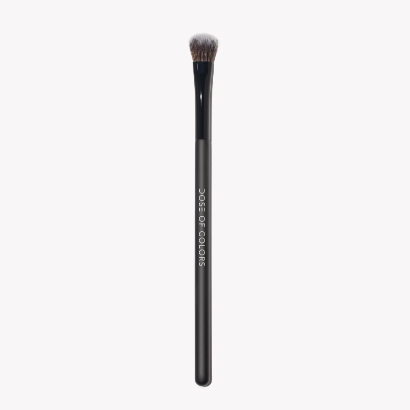 Pensula pentru aplicare fard shader brush
