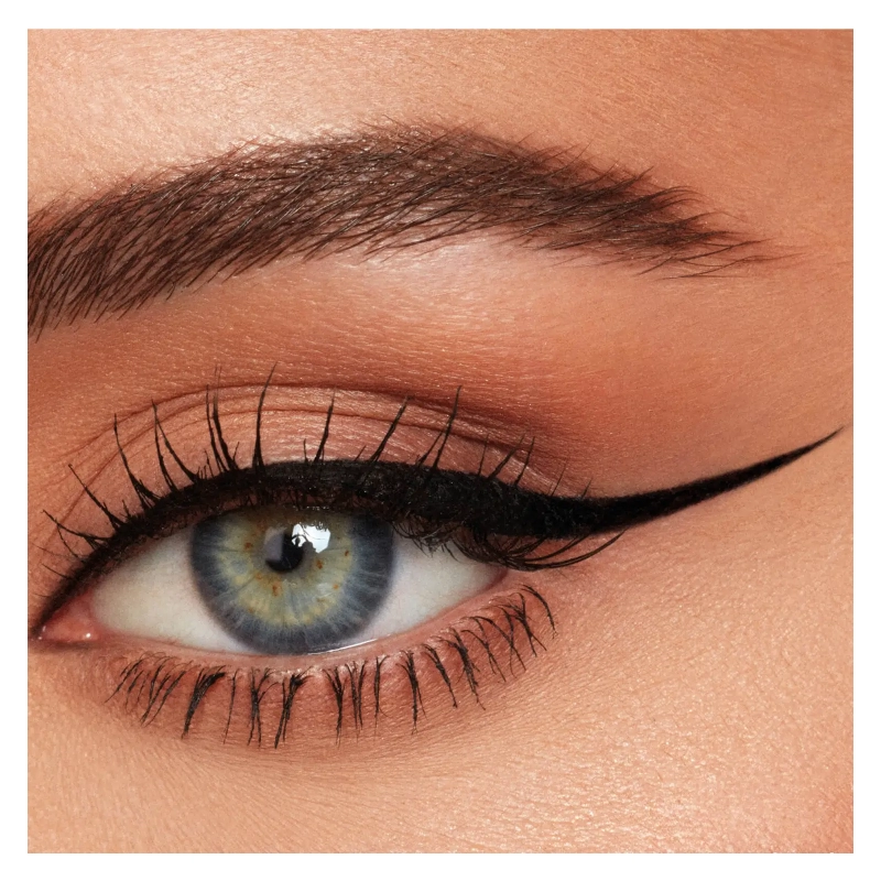 Carioca eyeliner enrich and elevate