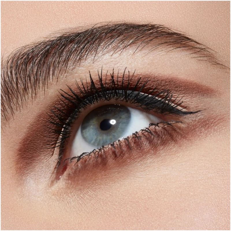Mascara raven