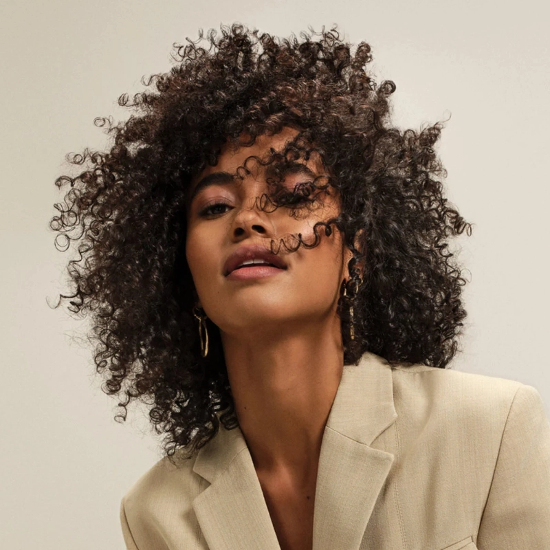 Sampon pentru par cret sau ondulat confident curl low poo